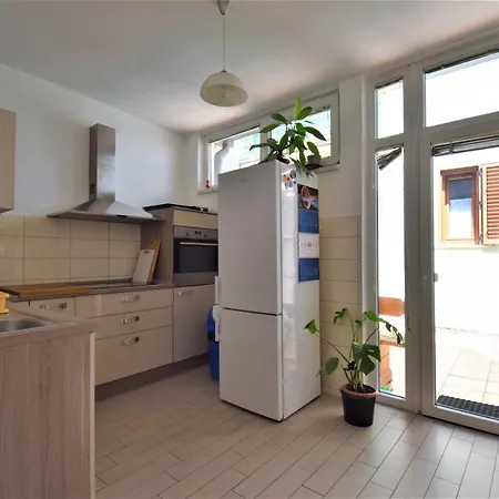 Appartement Adem Koper